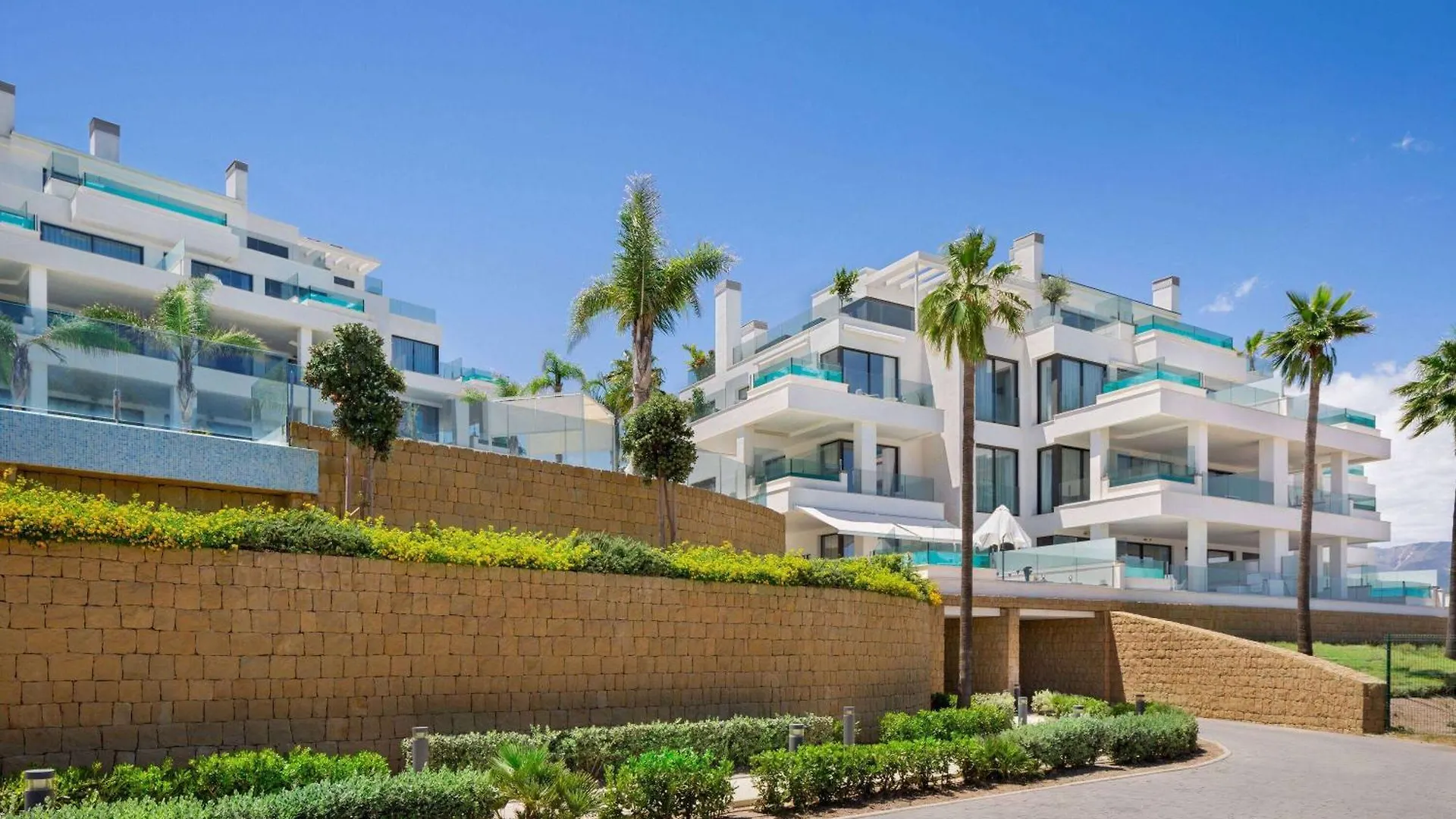 Wyndham Grand Costa Del Sol Aparthotel El Faro