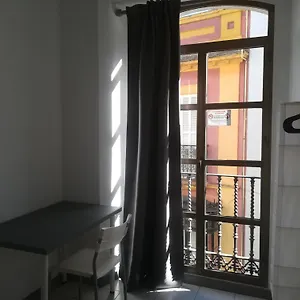 Casa de hóspedes Urban Sevilha