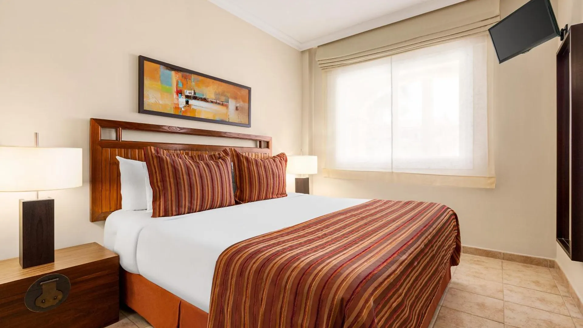 ***  Wyndham Grand Costa Del Sol Aparthotel El Faro Spanien