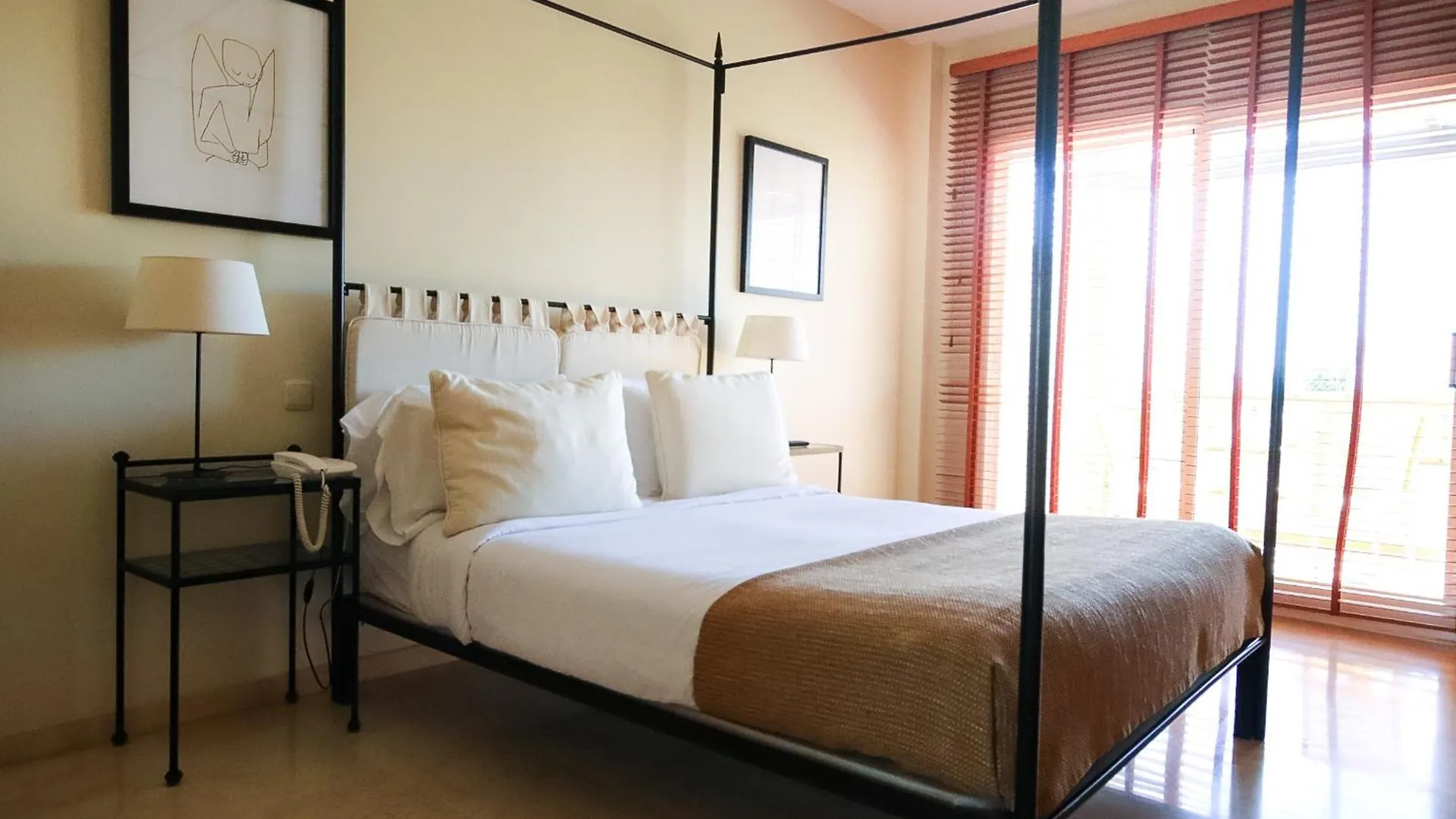 Wyndham Grand Costa Del Sol Aparthotel El Faro