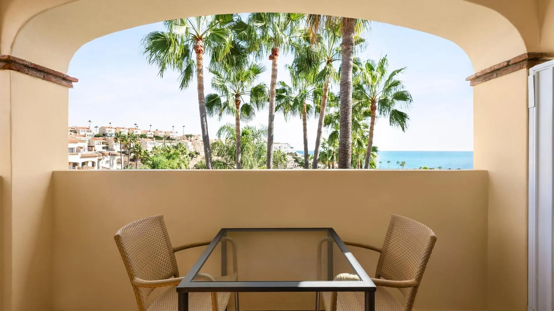 ***  Wyndham Grand Costa Del Sol Aparthotel El Faro Spanien